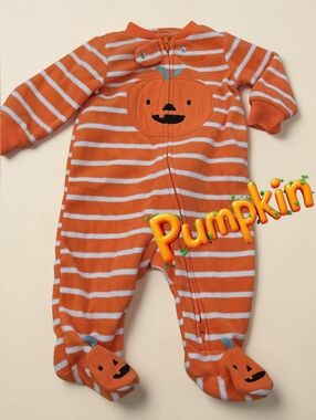 *1043 Pumkin never used Halloween sleeper Unisex 3 months